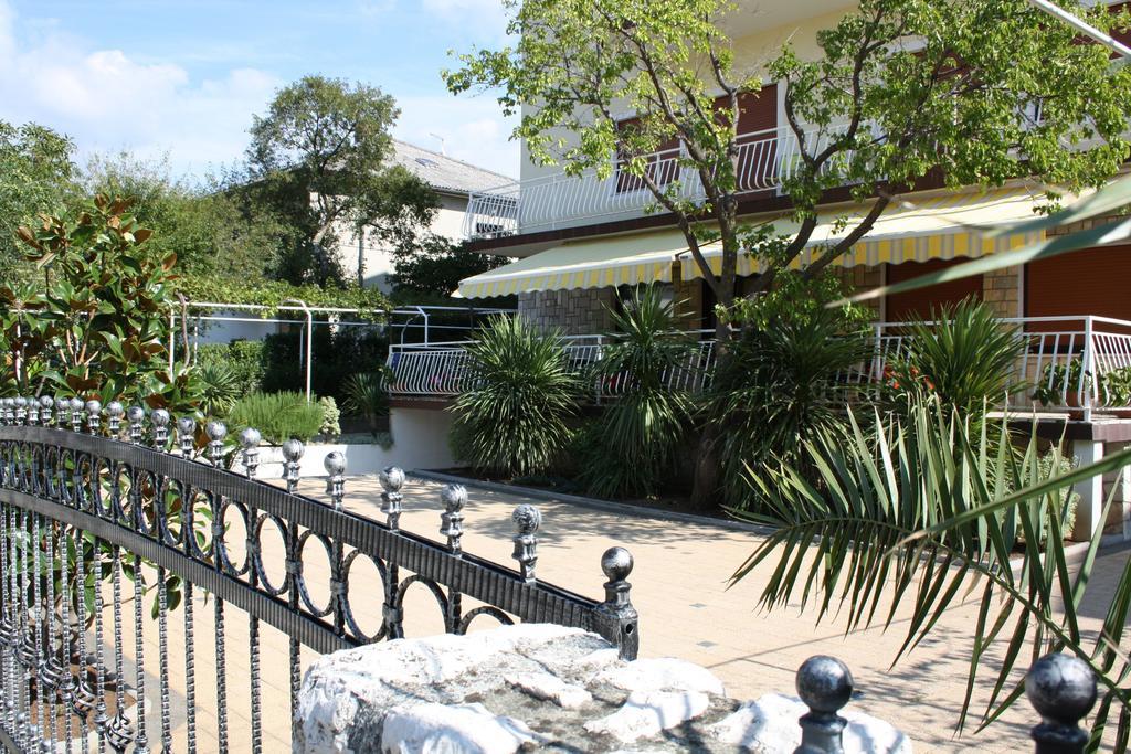 Villa Petra Selce Exterior foto